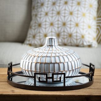 Round Modern Trim Mirrored Trays